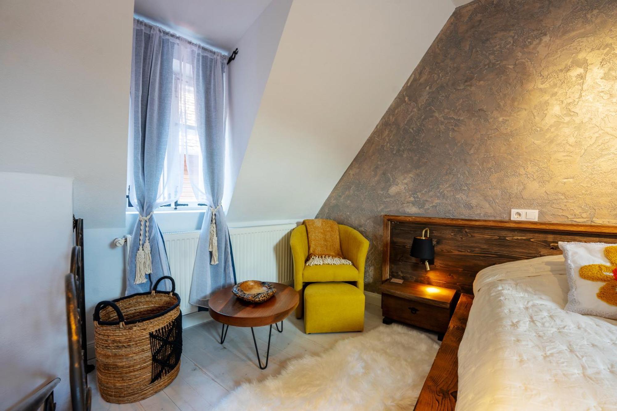 Casa Albastra By Casa Otto Apartment Sighisoara Ngoại thất bức ảnh