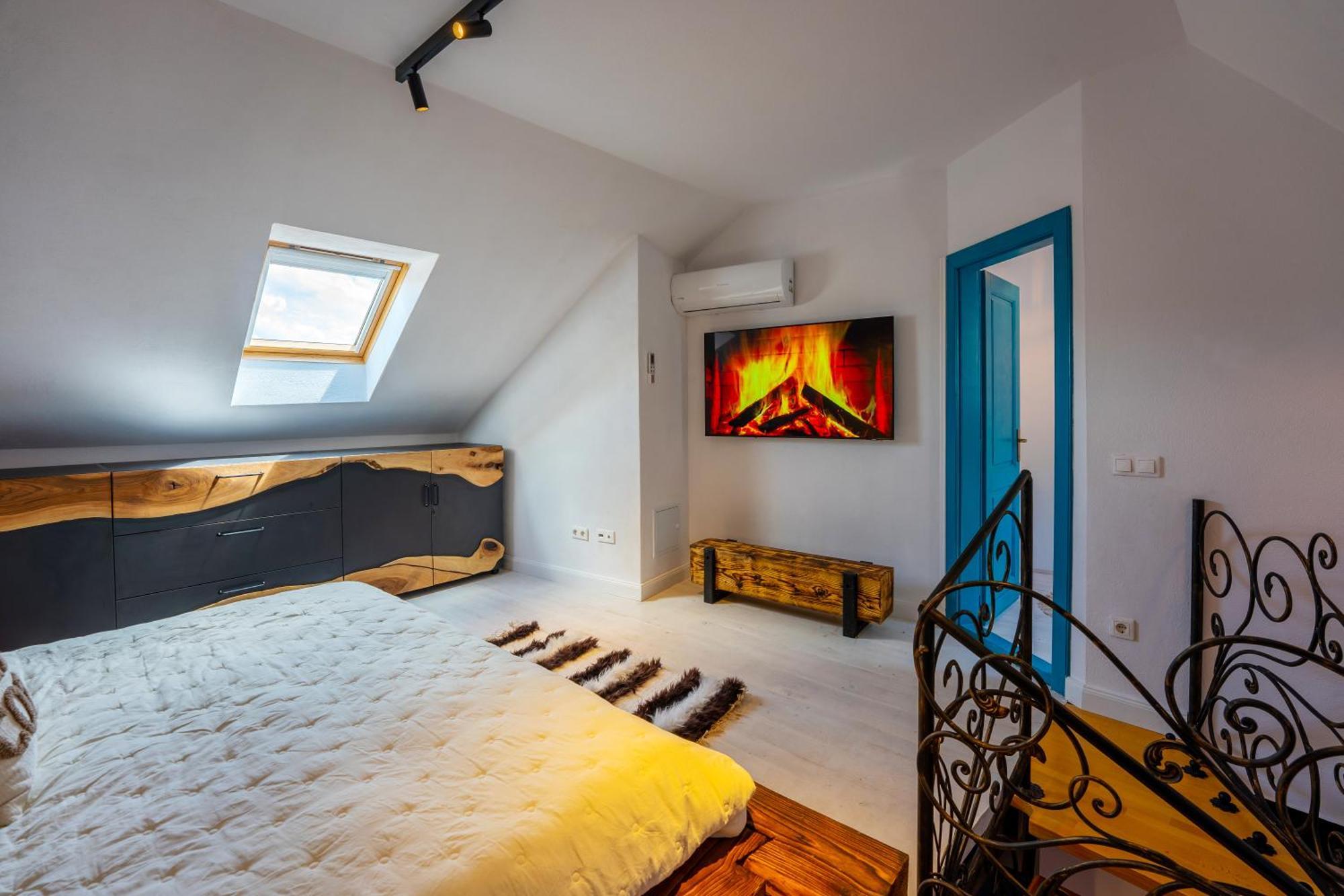 Casa Albastra By Casa Otto Apartment Sighisoara Ngoại thất bức ảnh